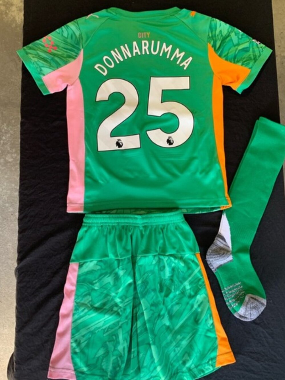 🌞⚽⚽ Manchester City 25/26 Goalkeeper Jerseys - Picture 10 of 13